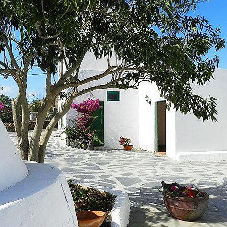 Casa Emerenciana Femes Екстер'єр фото