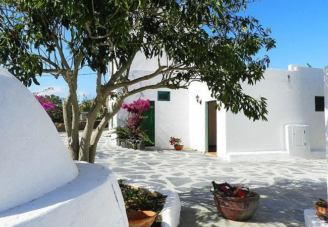 Casa Emerenciana Femes Екстер'єр фото